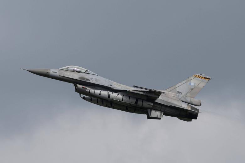 F-16
