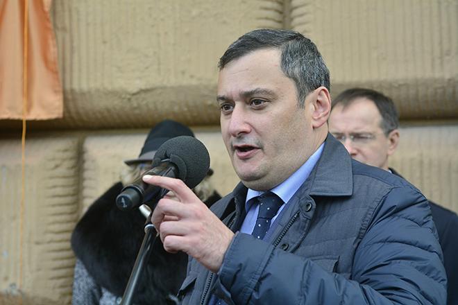 Александр Хинштейн