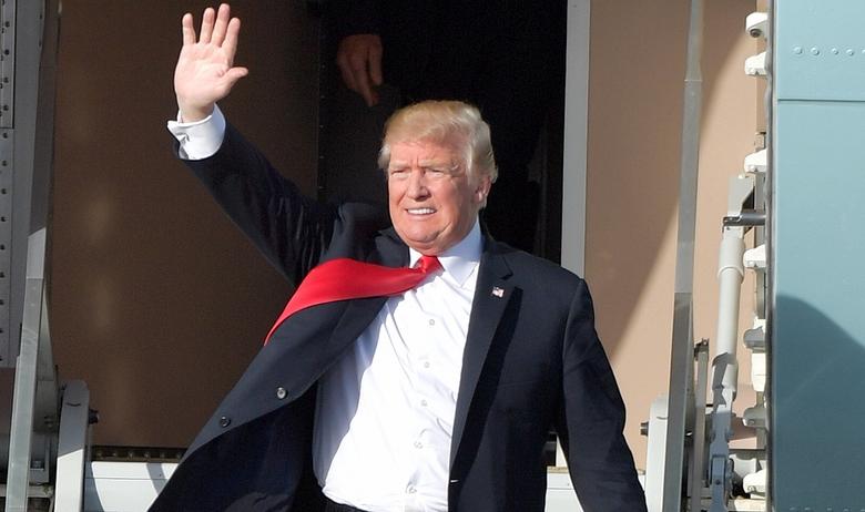 Глава США Дональд Трамп