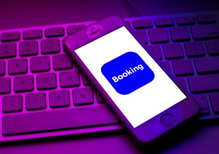 В Госдуме назвали альтернативу сервису Booking в России