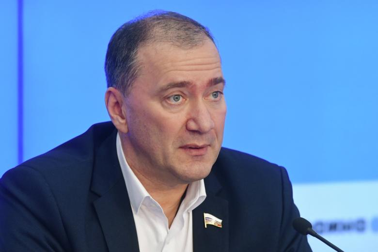 Дмитрий Белик