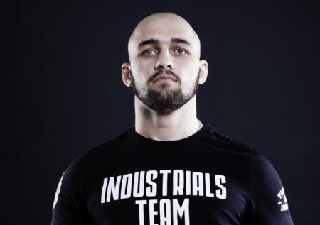 Мясников рассказал о бое за титул ACA