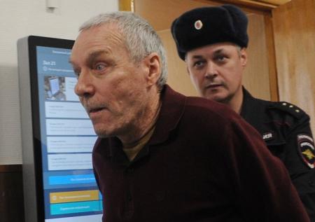 Отец полковника Захарченко связал своё уголовное преследование с делом сына