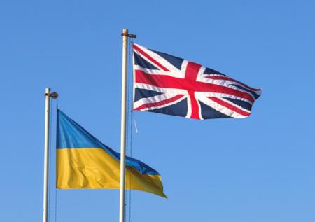 Британское посольство пожелало сборной Украины поехать в «украинский Крым»