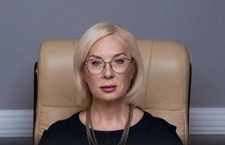 «Её фирменное блюдо»: греческие СМИ о лжи экс-омбудсмена Украины Денисовой