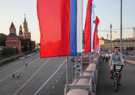 Более половины россиян считают устройство общества в стране несправедливым
