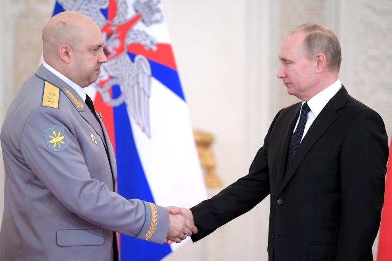 Сергей Суровикин и Владимир Путин