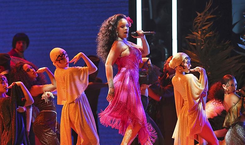 60-я церемония вручения премий американской Академии звукозаписи Grammy в Нью-Йорке