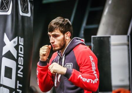 Хабиб уже подготовил для UFC крутого тяжеловеса