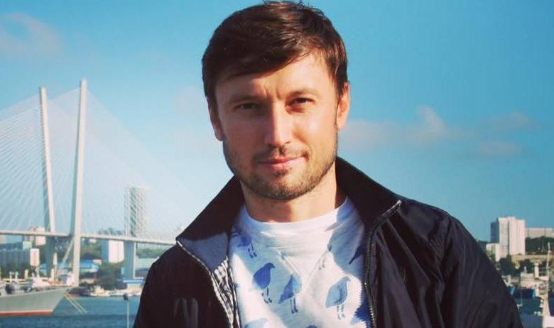 Илья Костин