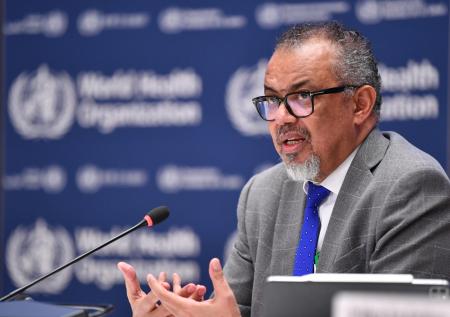 Глава ВОЗ заявил, что не пострадал при атаке на аэропорт Йемена