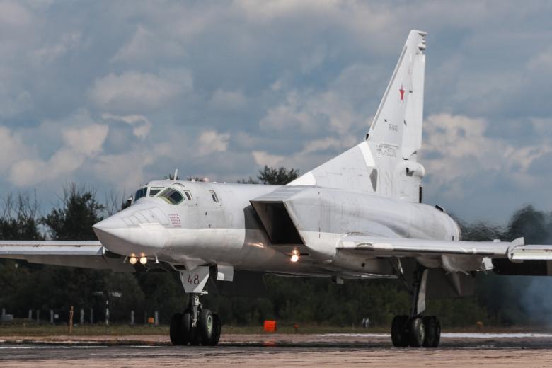 Стратегический бомбардировщик Ту-22М
