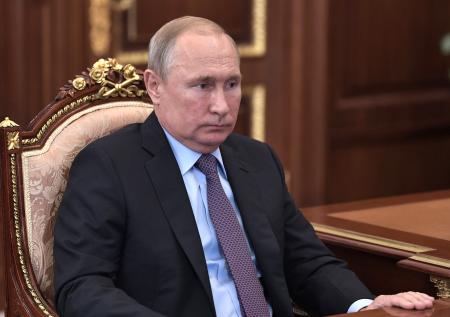 Петербуржцы узнали о судьбе кабинета Путина в Смольном