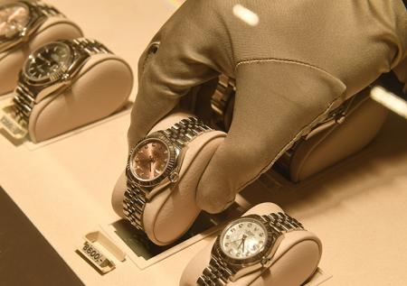 Иностранный студент потерял Rolex в фастфуде Москвы