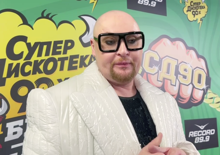 «Я не буду это перепевать»: Шура рассказал о своем отношении к Насырову