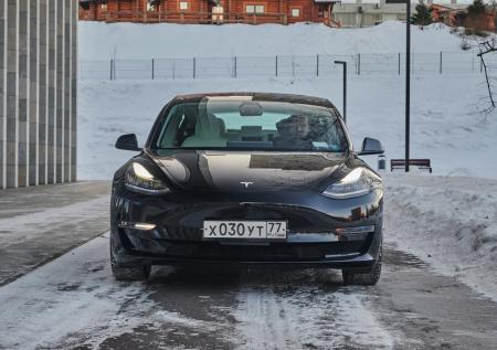 Мороженое со вкусом «Теслы»: эксплуатация Tesla Model 3 в аномальный холод
