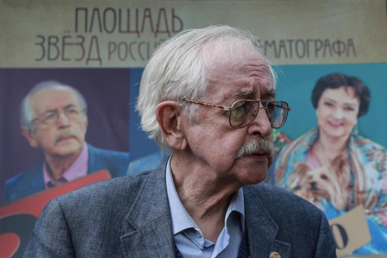 Василий Ливанов