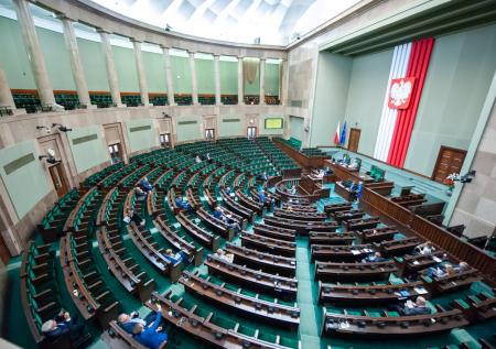 В Польше предложен законопроект с требованием к украинцам осудить ОУН-УПА