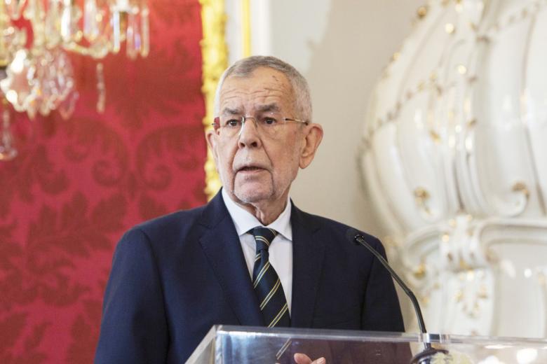 Александр Ван дер Беллен