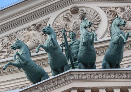 Музеи и театры Москвы будут работать в режиме выходного