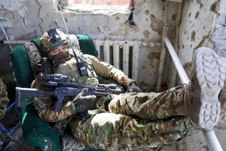 Военнослужащий в зоне проведения специальной военной операции на Донецком направлении