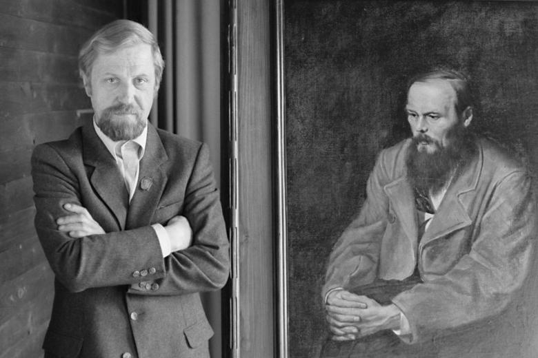 Дмитрий Андреевич Достоевский, правнук писателя (слева)