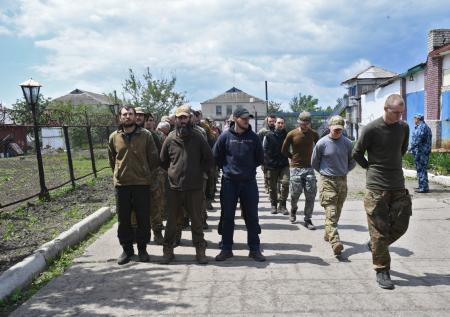 Военэксперт раскрыл, почему Киев «отрекся» от своих пленных с «Азовстали»