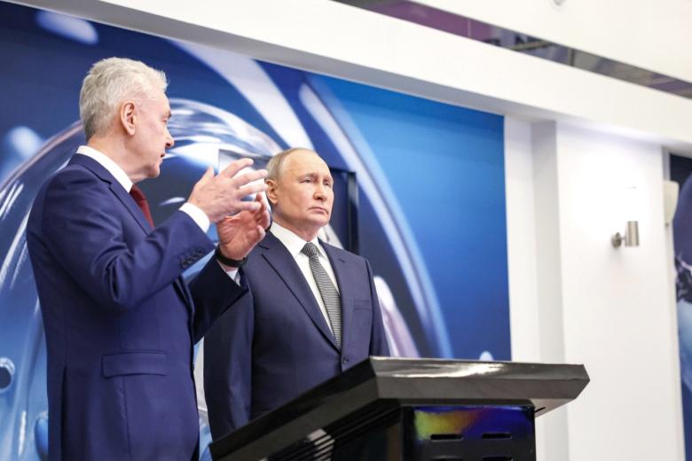 Президент России Владимир Путин с мэром  Москвы Сергеем Собяниным 