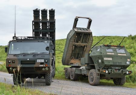 Появились кадры с обломками снаряда HIMARS, стрелявшего по СИЗО в Еленовке