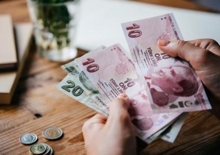 Центробанк Турции в четверг огласит первое в году решение об учётной ставке