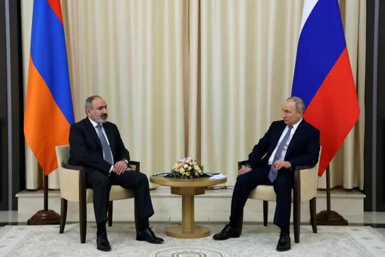Никол Пашинян, Владимир Путин
