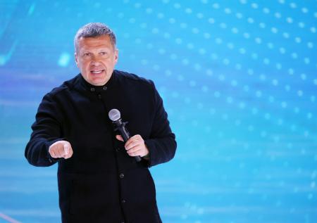 Депутат Киселев объяснил «обострением» новую ругань Соловьева