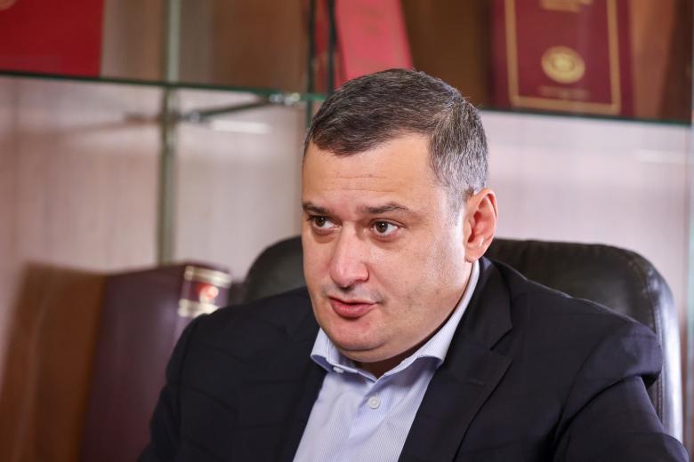 Александр Хинштейн