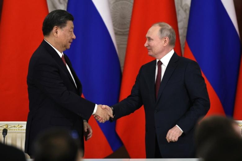 Президент РФ Владимир Путин и председатель КНР Си Цзиньпин