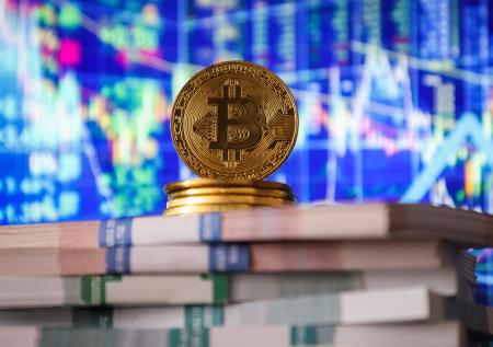 Полцарства за Bitcoin: рынок крипты в условиях политической нестабильности