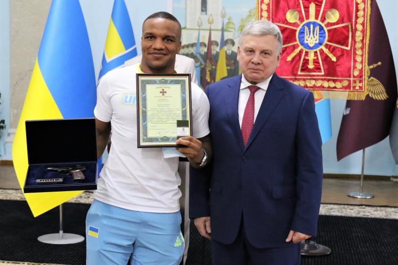 Жан Беленюк и Андрей Таран