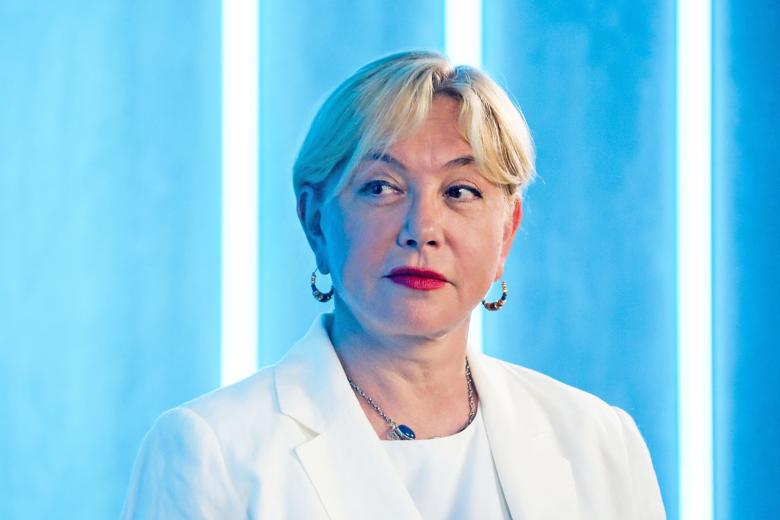 Арина Шарапова