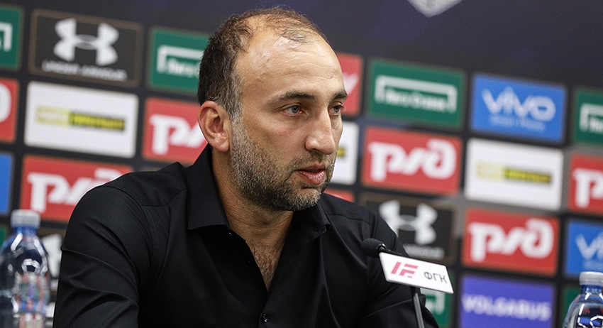 Тренер «Анжи» Магомед Адиев