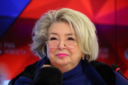 «Надо искать дерьмо в себе»: Тарасова осудила Трусову за слова о золоте ОИ