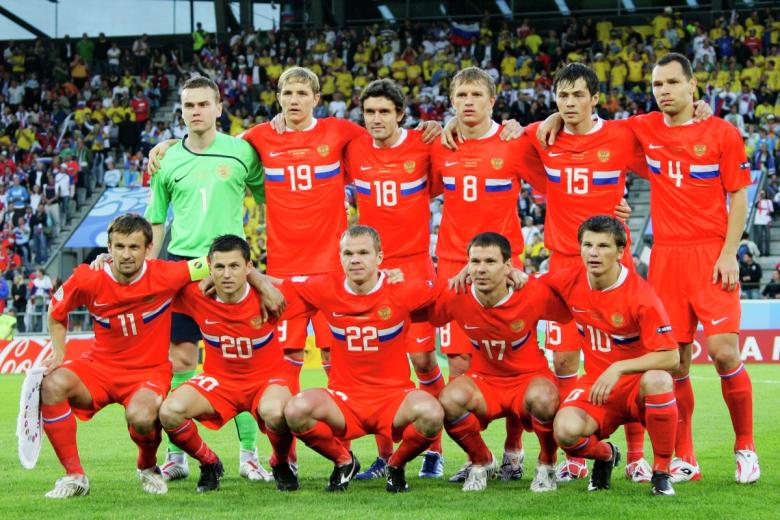 Сборная России перед началом матча чемпионата Европы 2008 по футболу со сборной Швеции