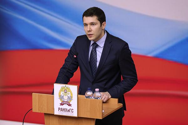 Антон Алиханов