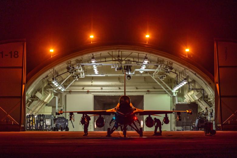 F-16