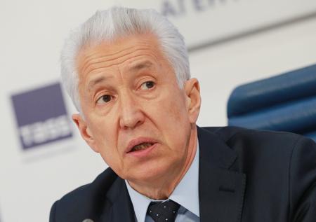 Глава Дагестана вернулся к работе после болезни