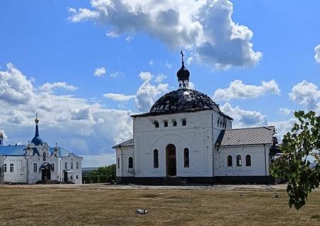 Как выглядел Горнальский монастырь XVII века до захвата ВСУ: фото