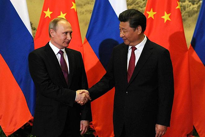 Президент РФ Владимир Путин и председатель КНР Си Цзиньпин