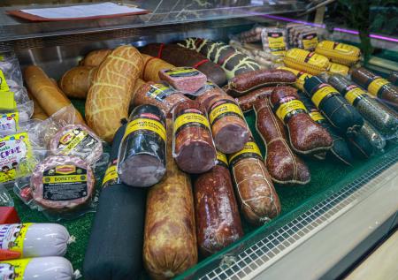 Мясников рассказал, какой продукт вызывает рак желудка