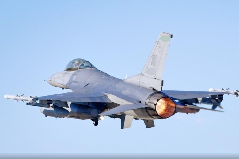 F-16