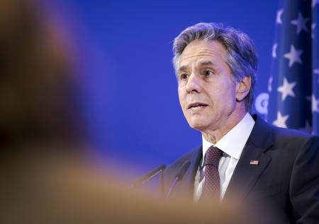 Блинкен заявил о снижении напряженности в отношениях между США и КНР