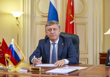 Петербургские единороссы пожаловались на набор фальсификаторов в их пользу