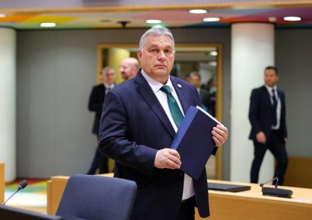 Премьер Венгрии назвал подводный электропровод настоящим рок-н-роллом